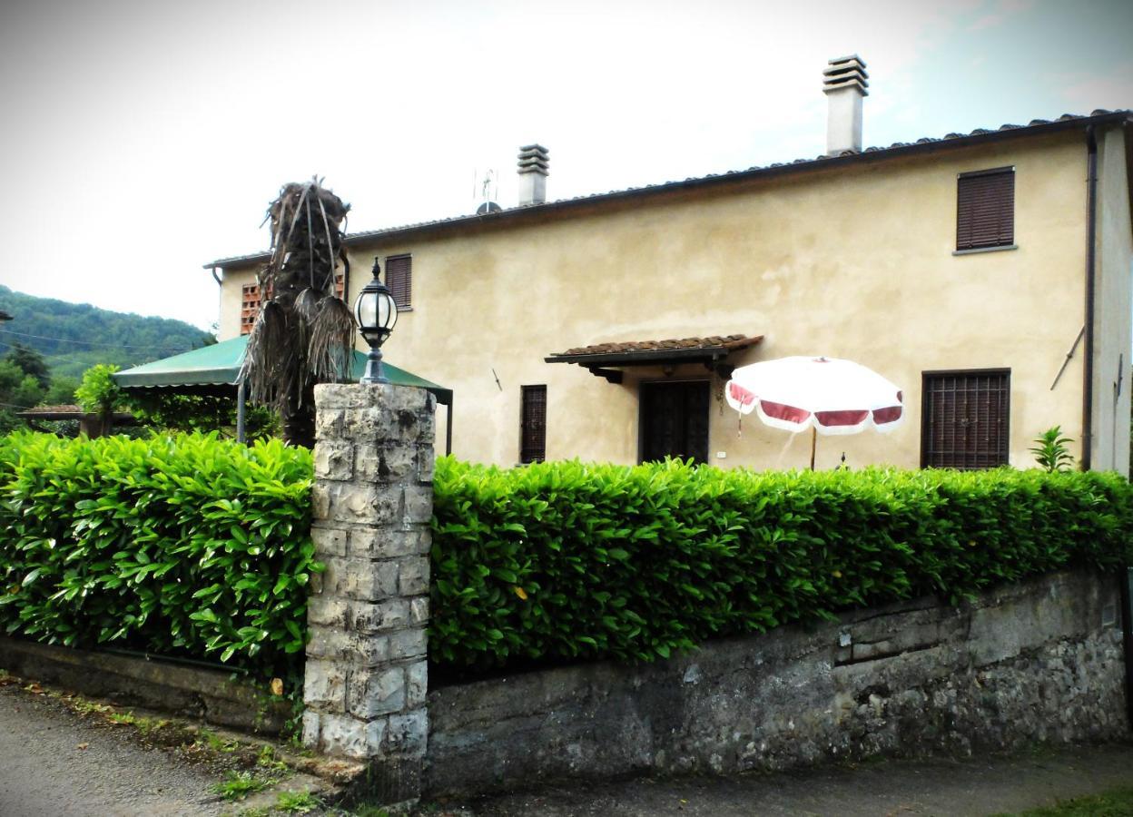 La Cheta Villa Monsagrati Exterior photo
